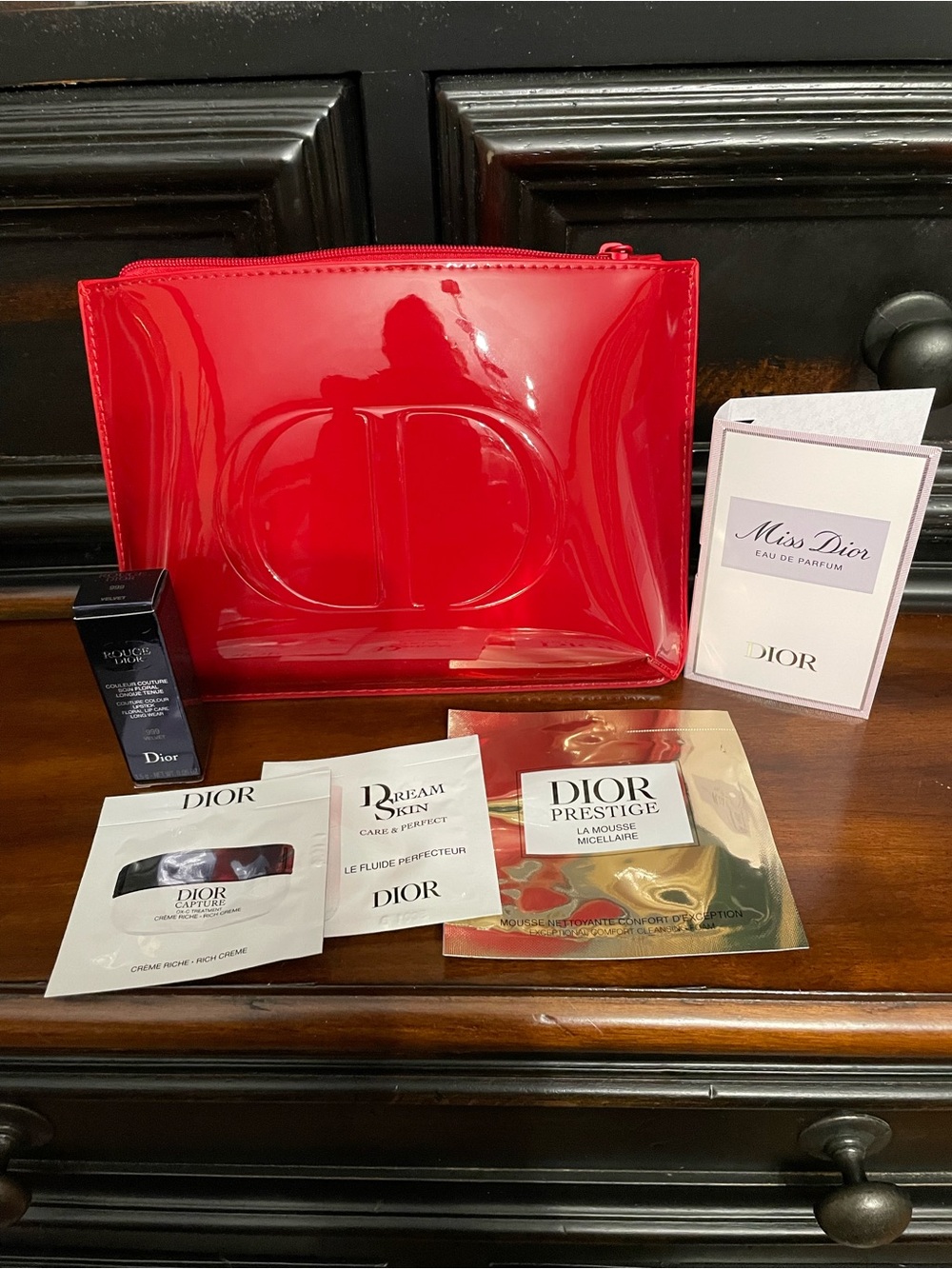 Dior Red Patent Cosmetic Pouch bundle with Dior dust bag - Picture 2 of 10